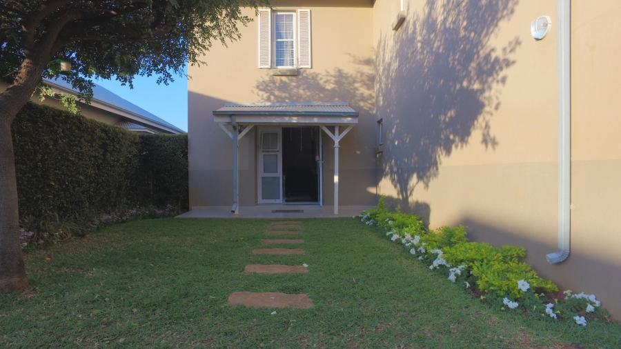 4 Bedroom Property for Sale in Waterval East North West